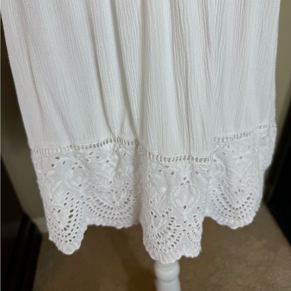 Knox Rose size small lace top - Picture 8 of 11